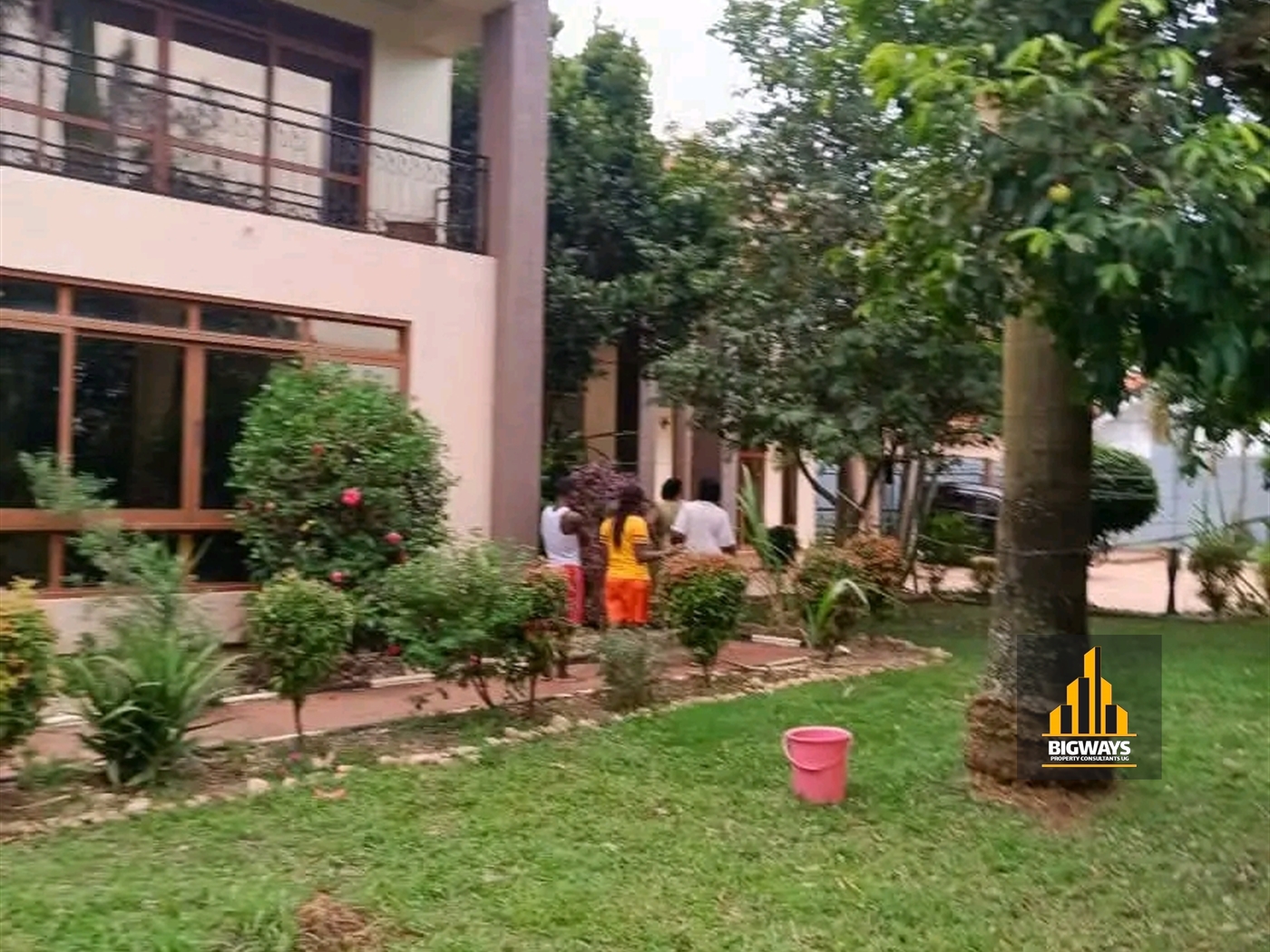 Storeyed house for sale in Ntinda Wakiso