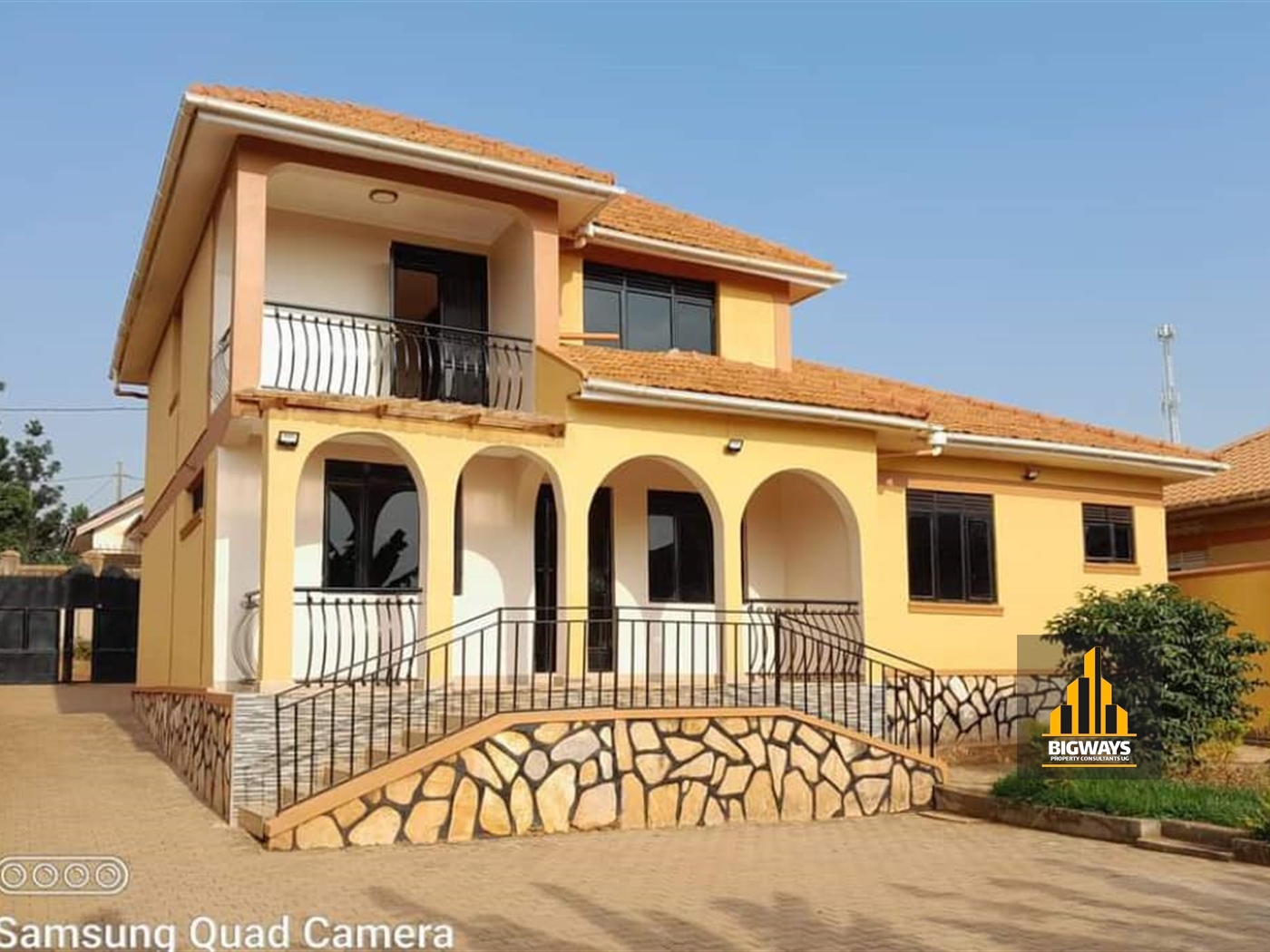 Storeyed house for sale in Nsasa Wakiso