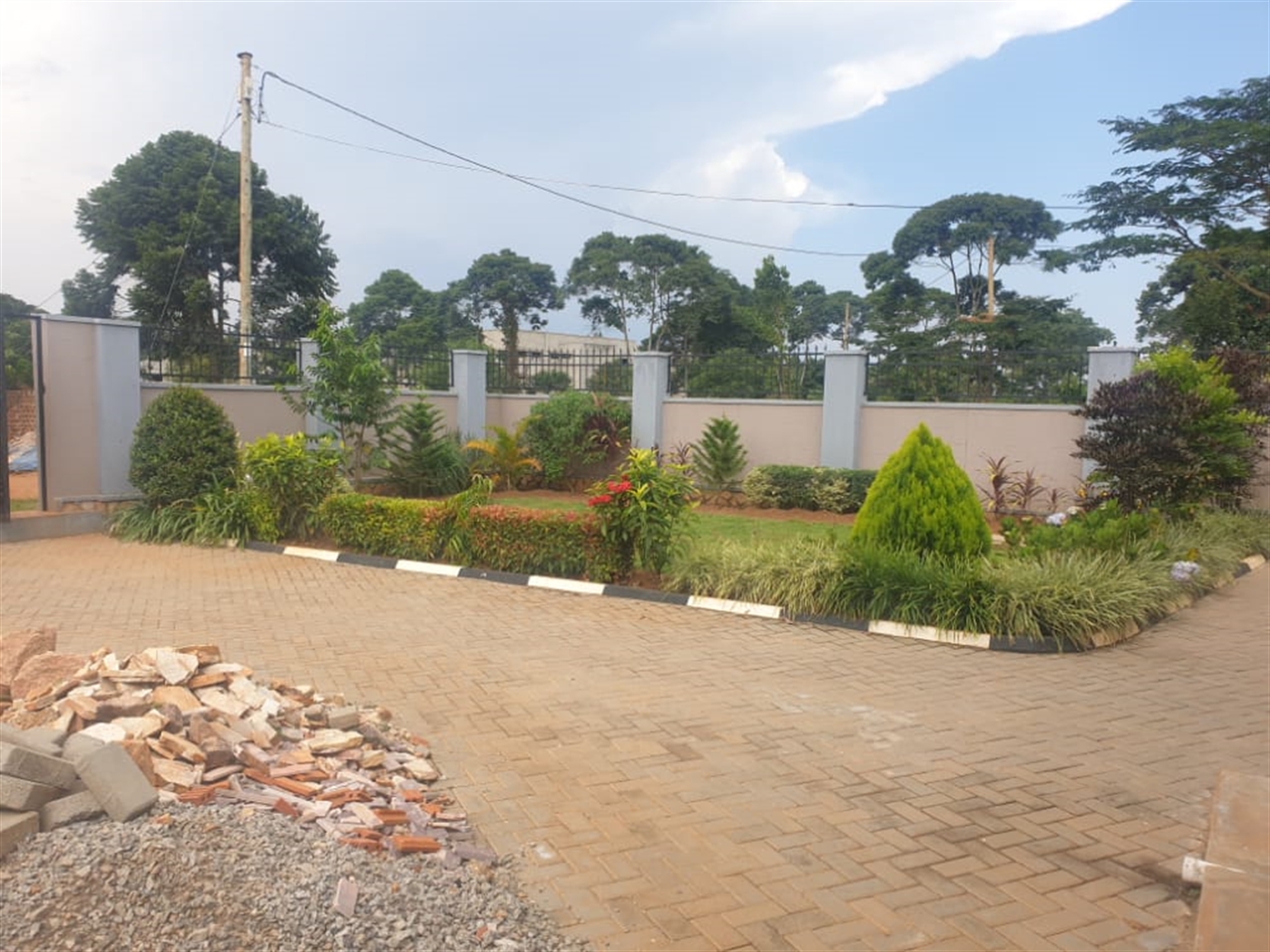 Bungalow for sale in Garuga Wakiso