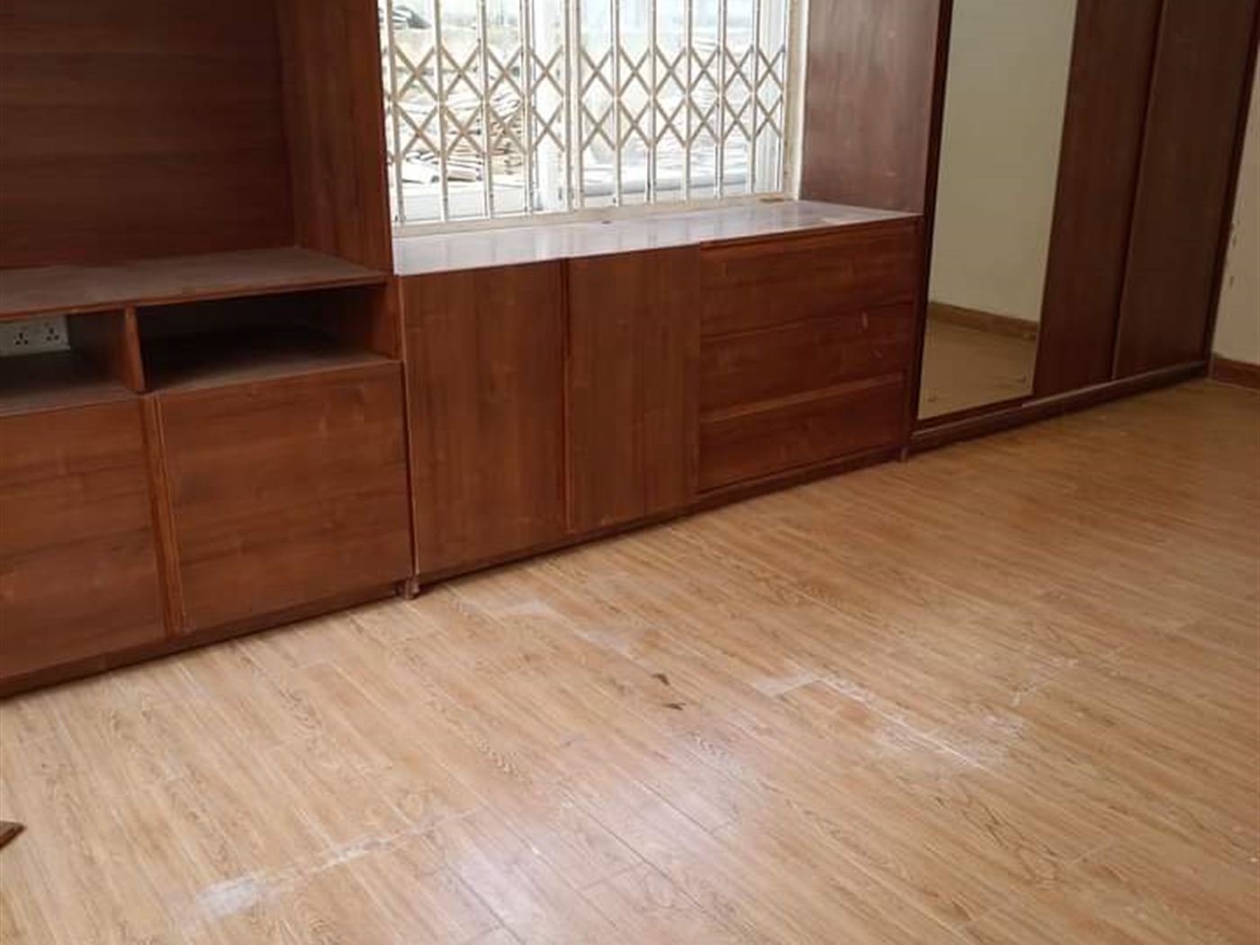 Apartment for sale in Kiwaatule Kampala