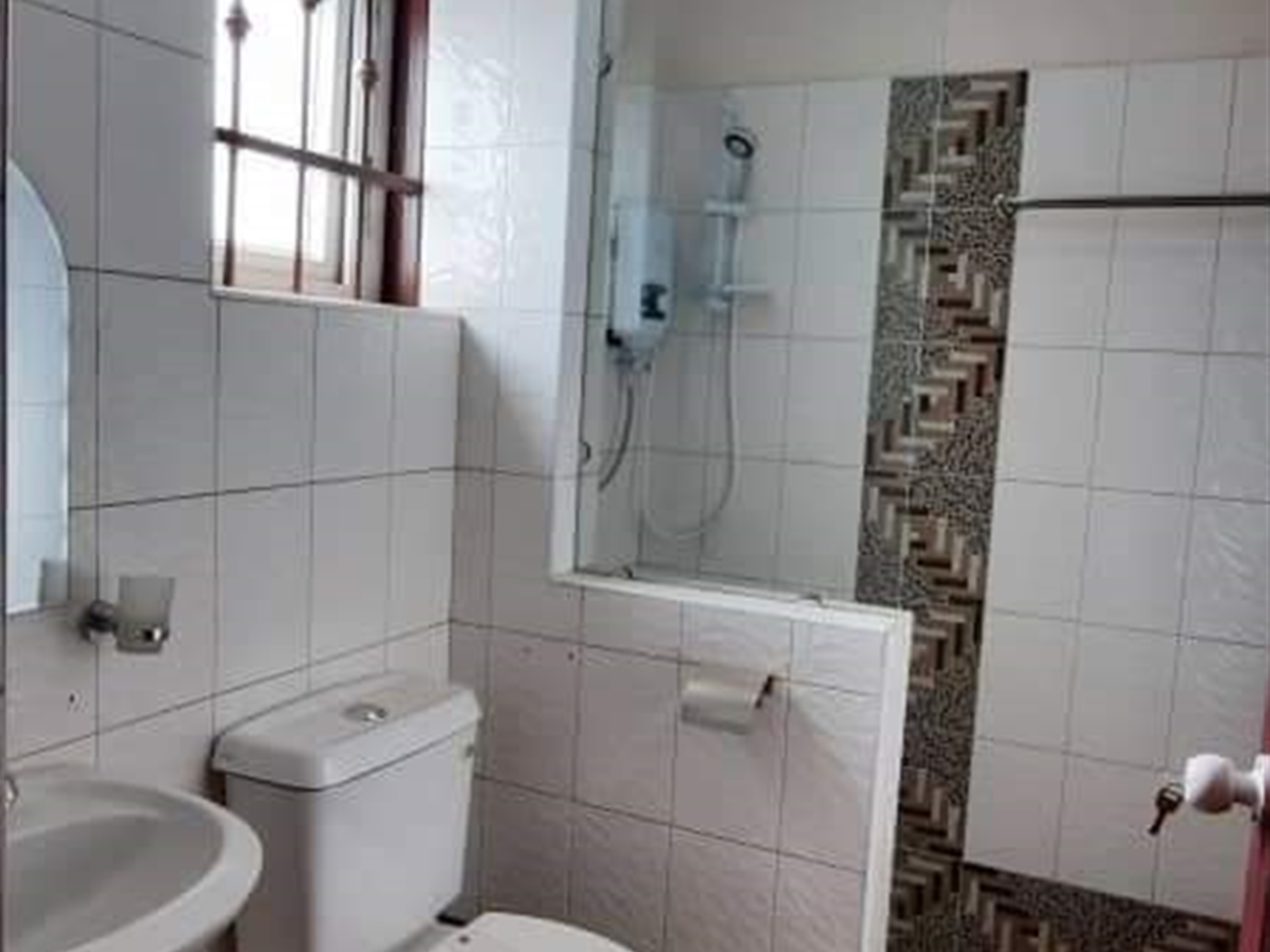 Duplex for rent in Najjera Kampala