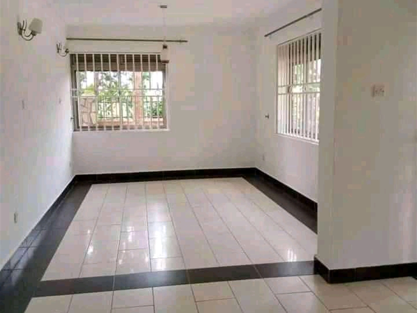 Town House for rent in Bugoloobi Kampala