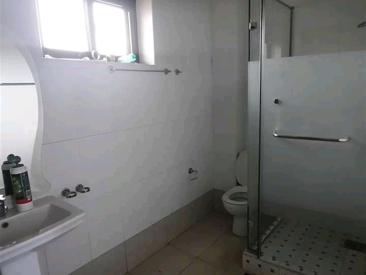 Apartment for rent in Kisaasi Kampala