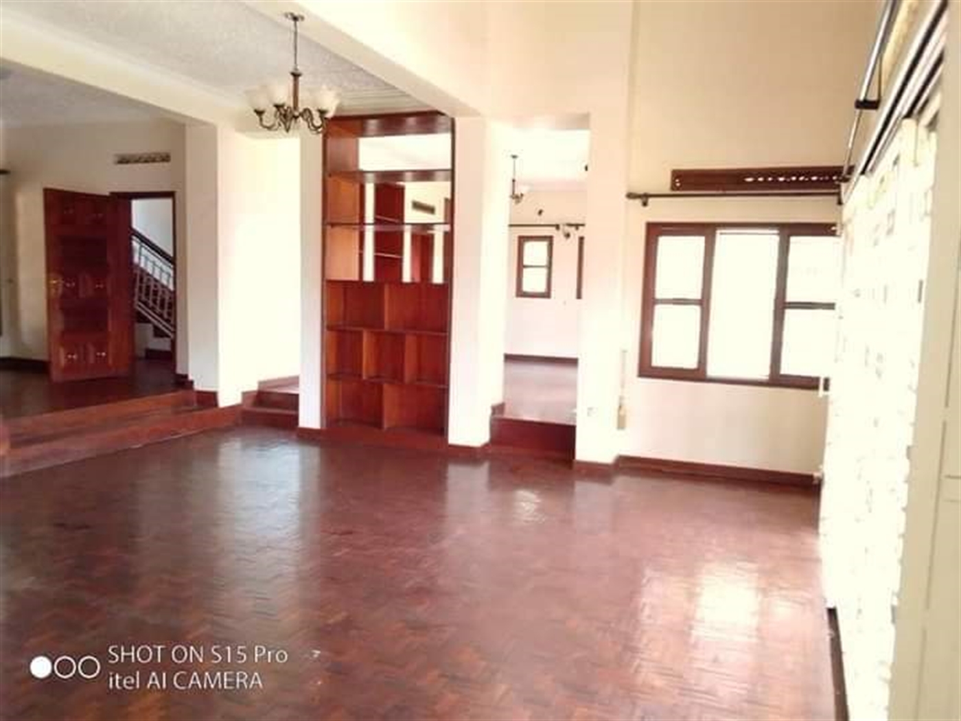 Storeyed house for rent in Bugoloobi Kampala