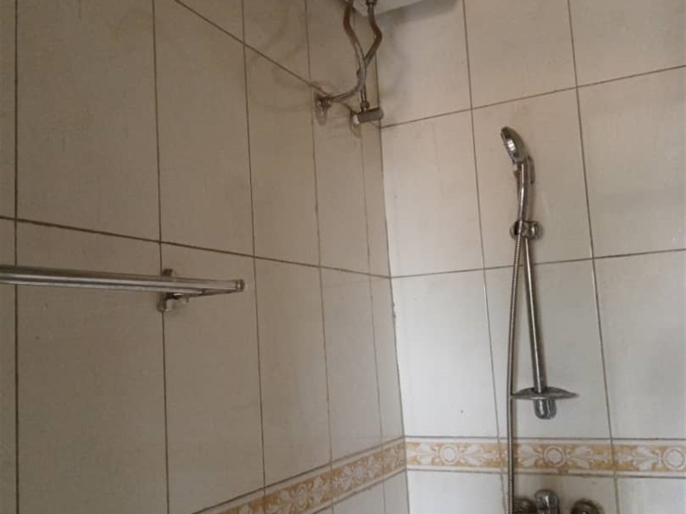 Apartment for rent in Kirinya Wakiso