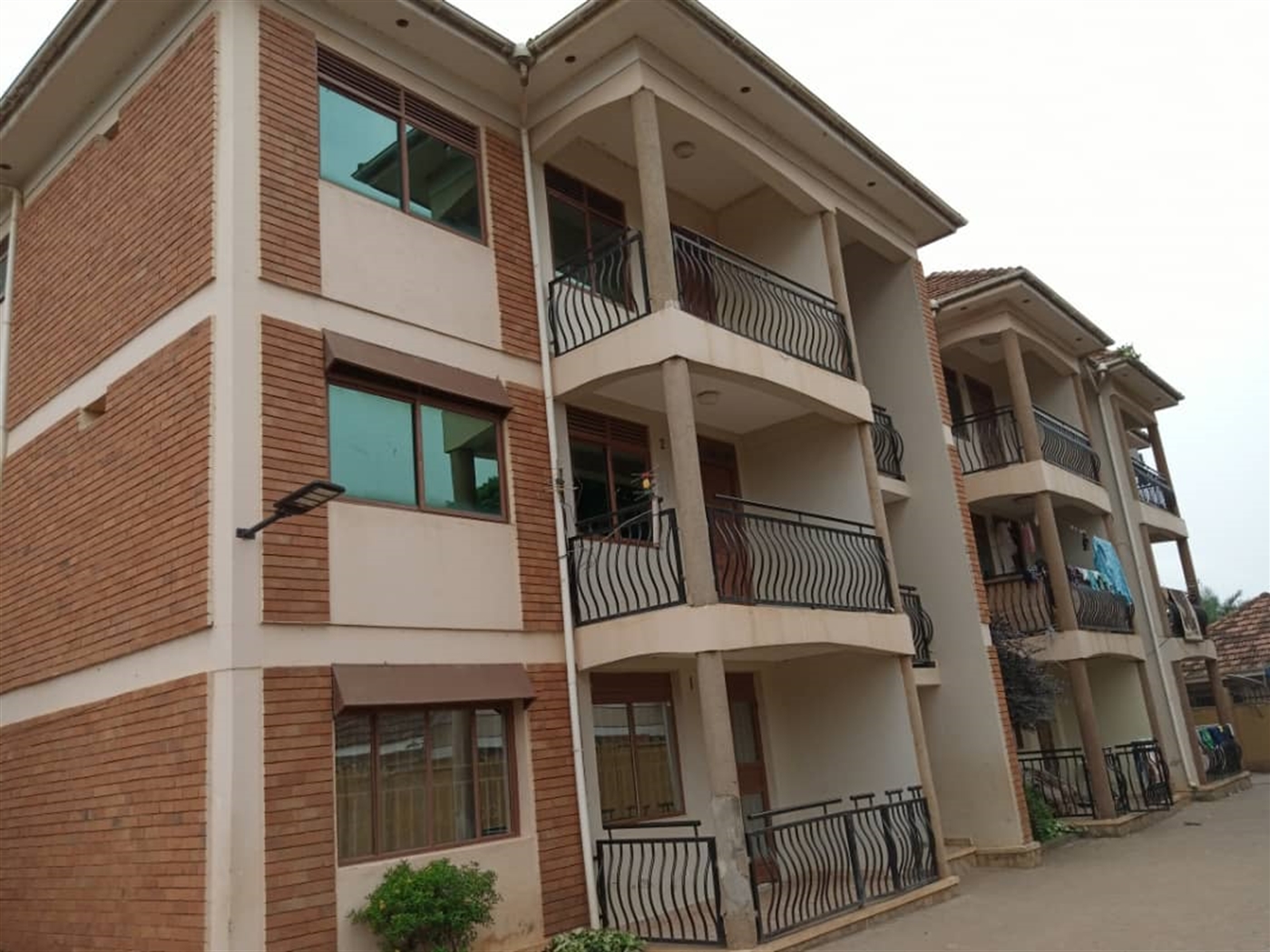 Apartment for rent in Kirinya Wakiso