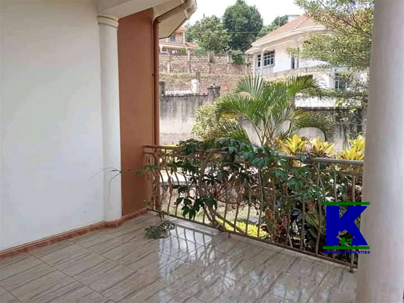 Storeyed house for rent in Mutungo Kampala