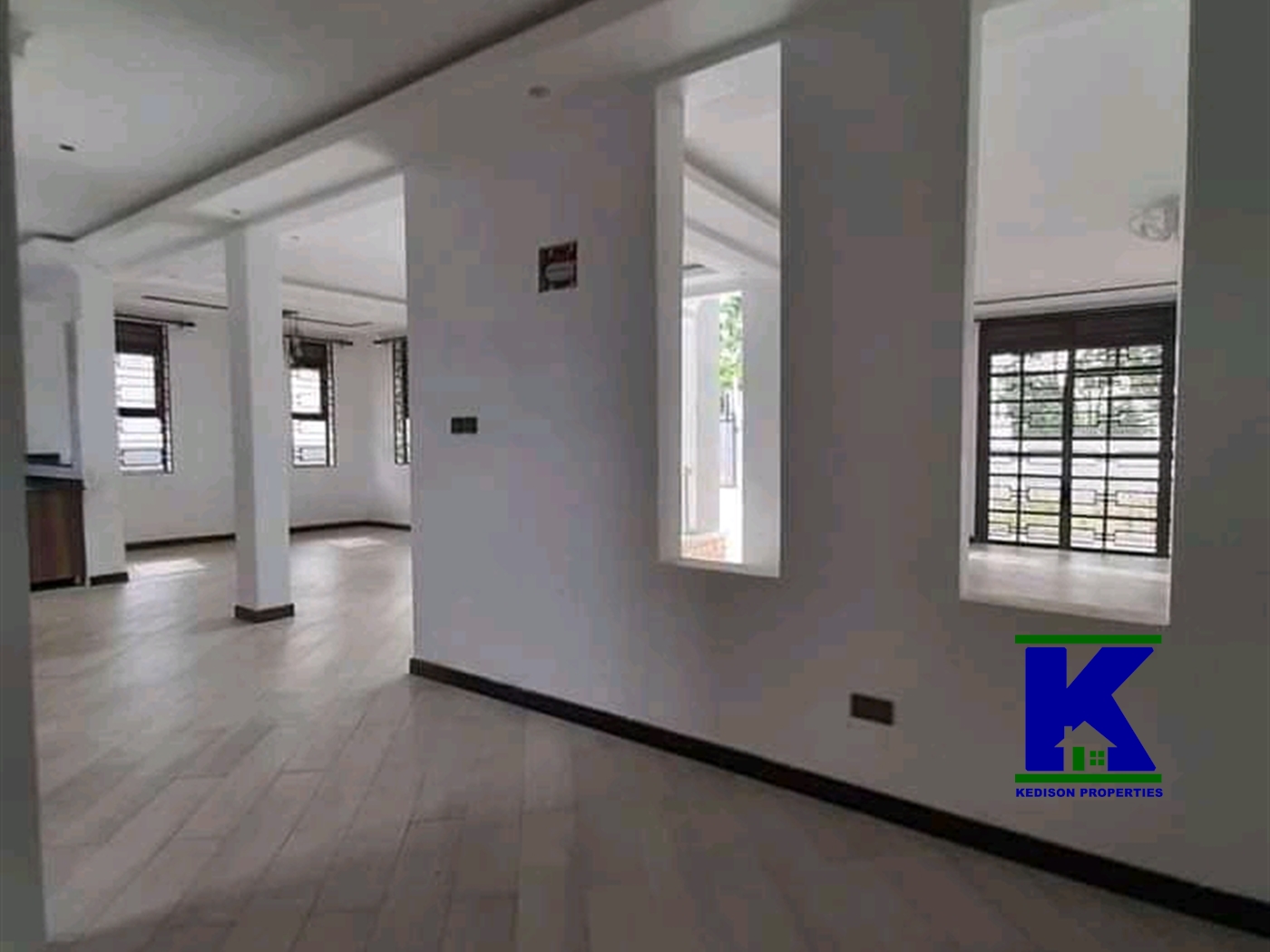 Storeyed house for sale in Kiwaatule Kampala