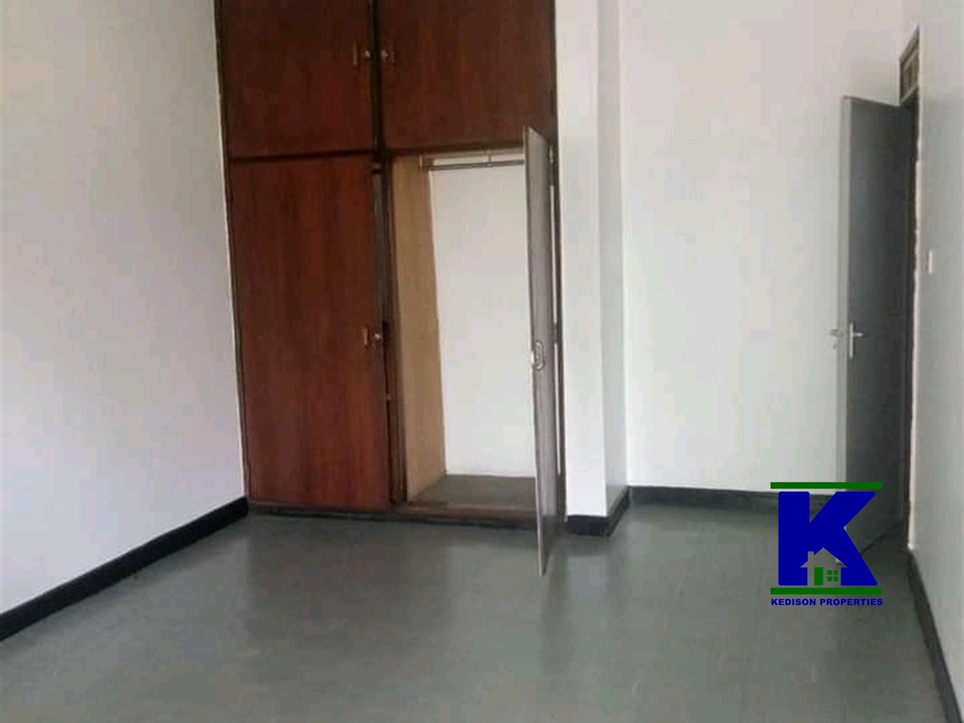 Town House for rent in Luzira Kampala