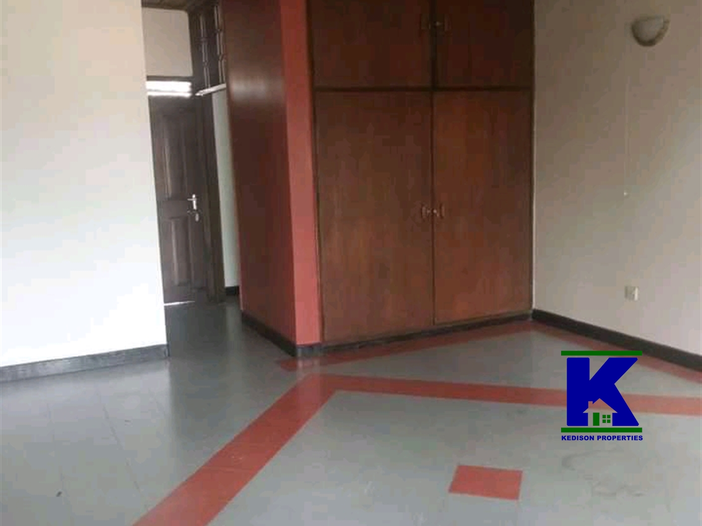 Town House for rent in Luzira Kampala