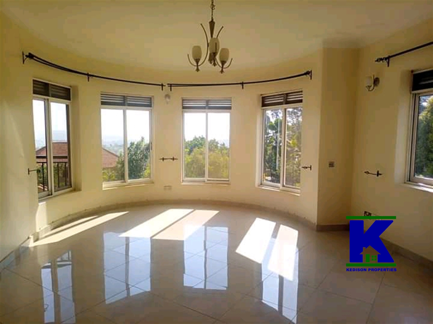 Apartment for rent in Mutungo Kampala