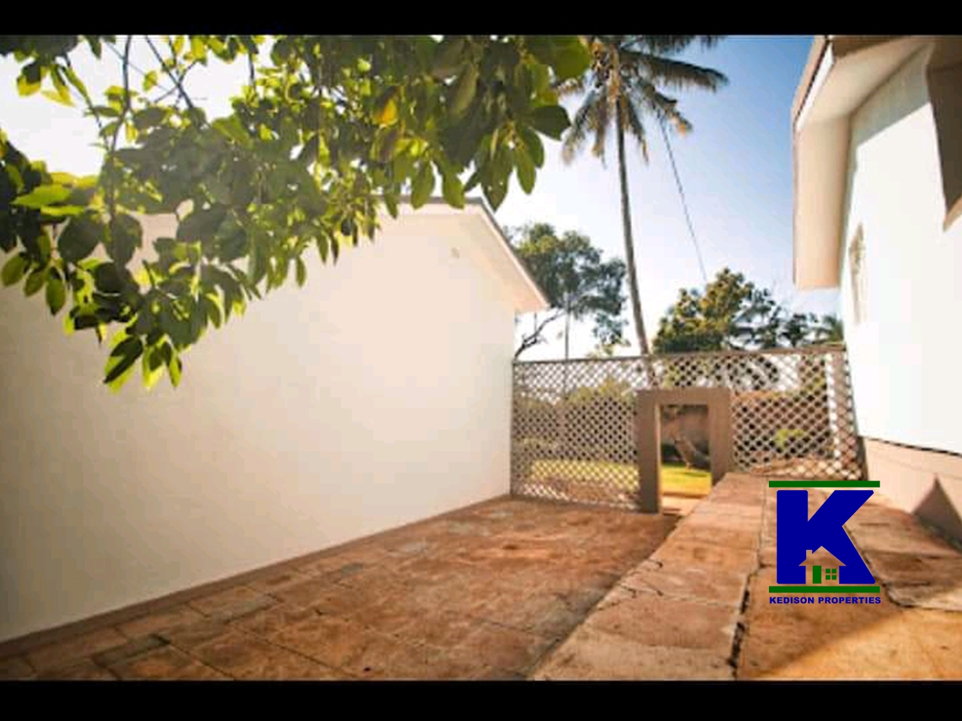 Villa for rent in Mbuya Kampala