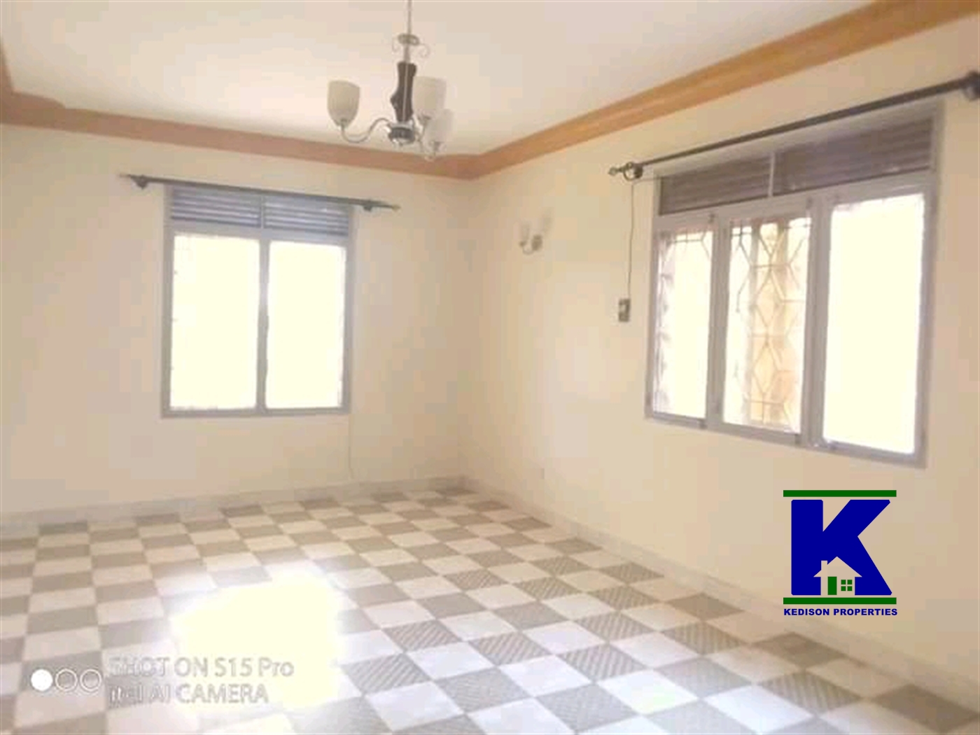 Storeyed house for rent in Bugoloobi Kampala