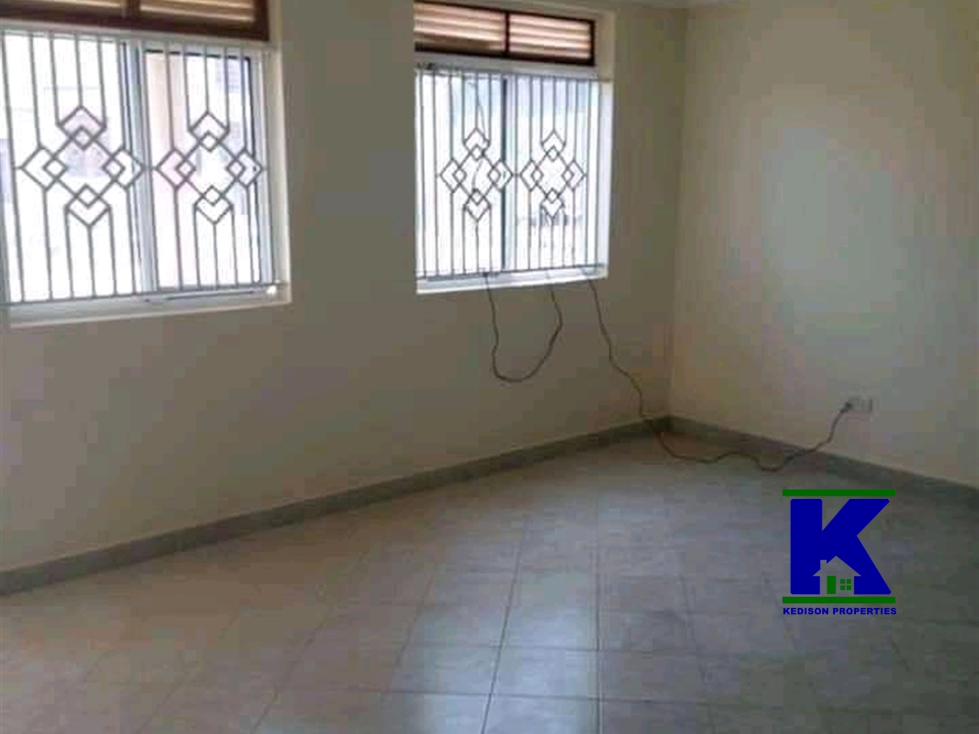 Duplex for rent in Mbalwa Wakiso