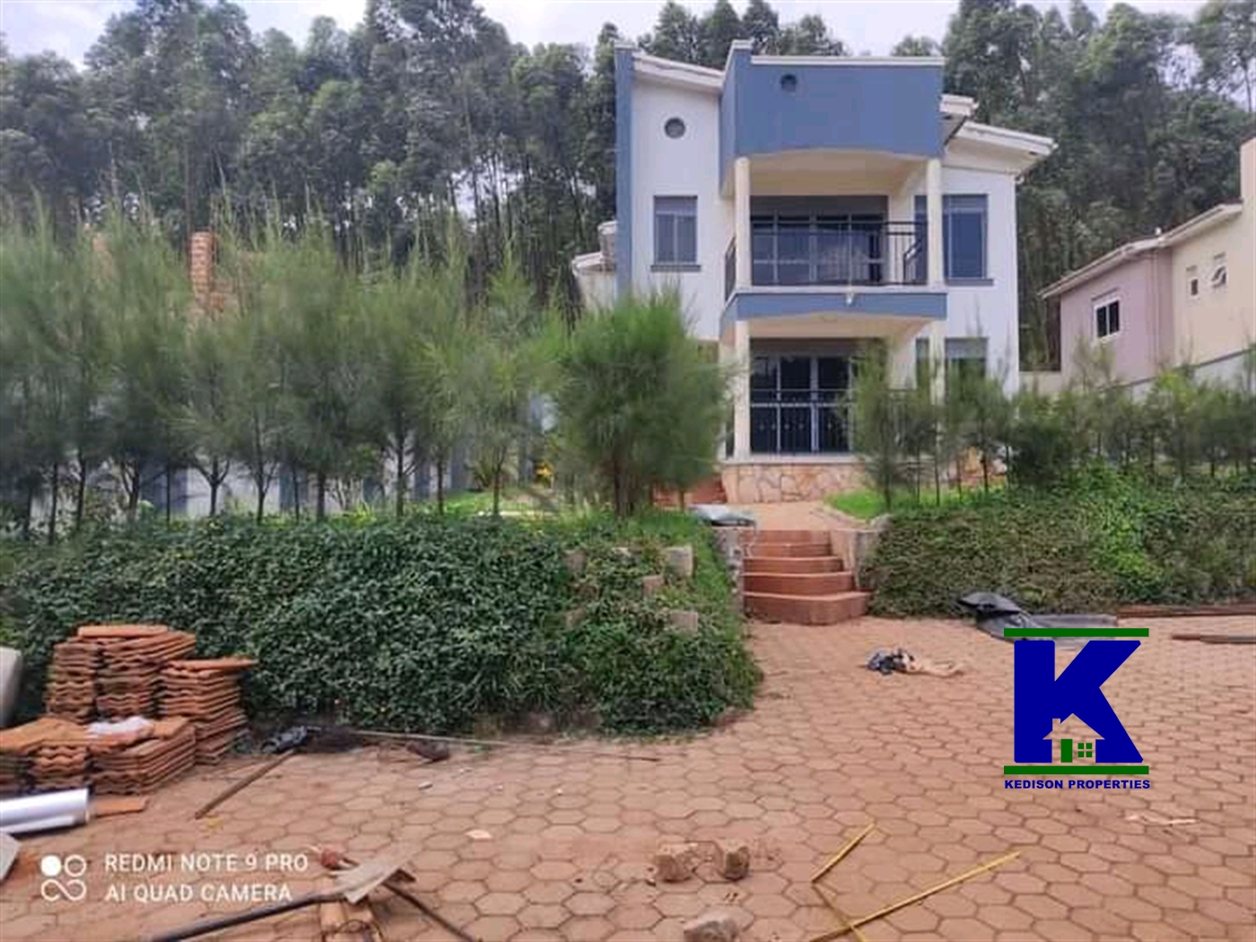 Storeyed house for sale in Kira Wakiso