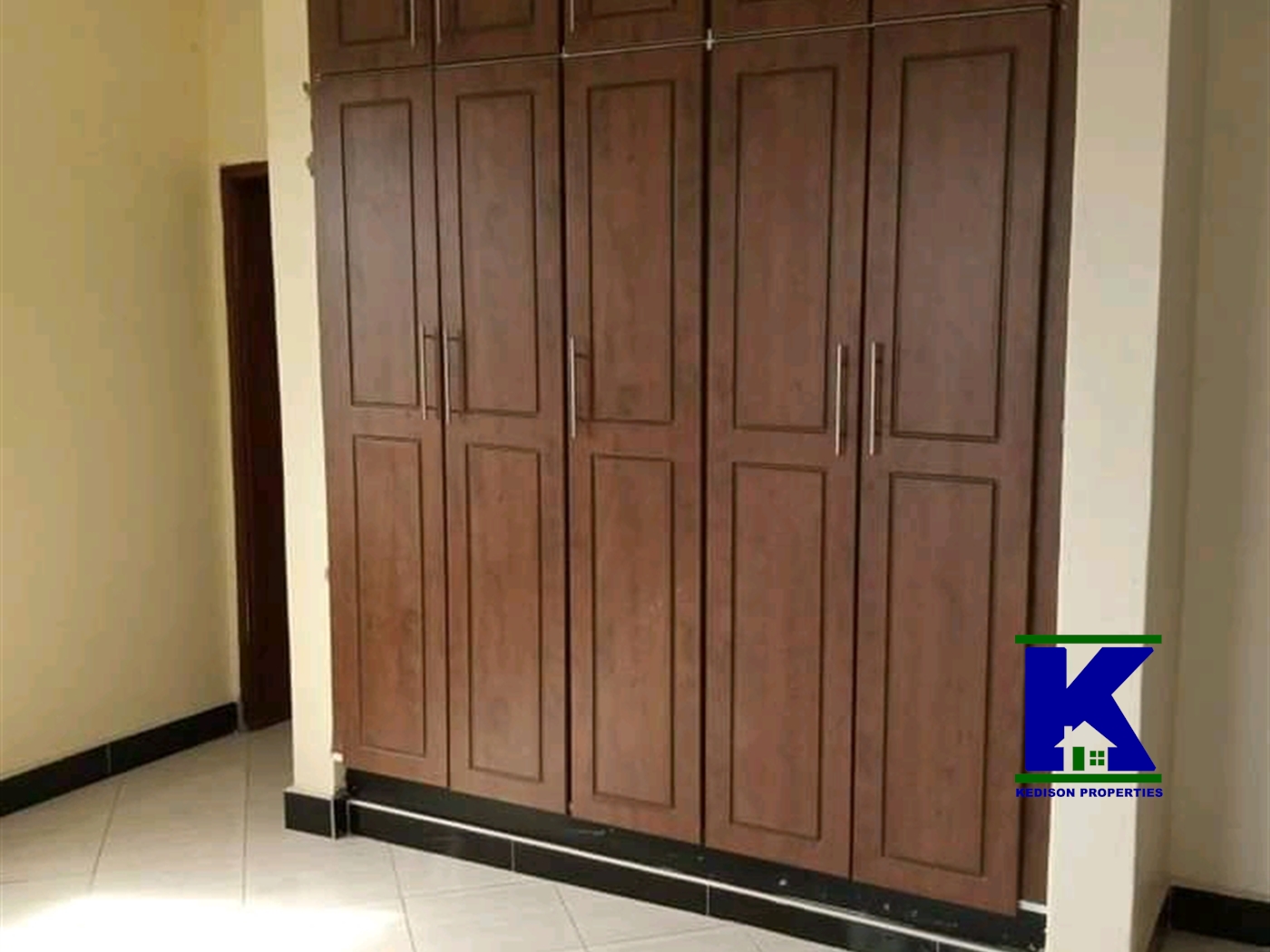 Apartment for rent in Kirinya Wakiso