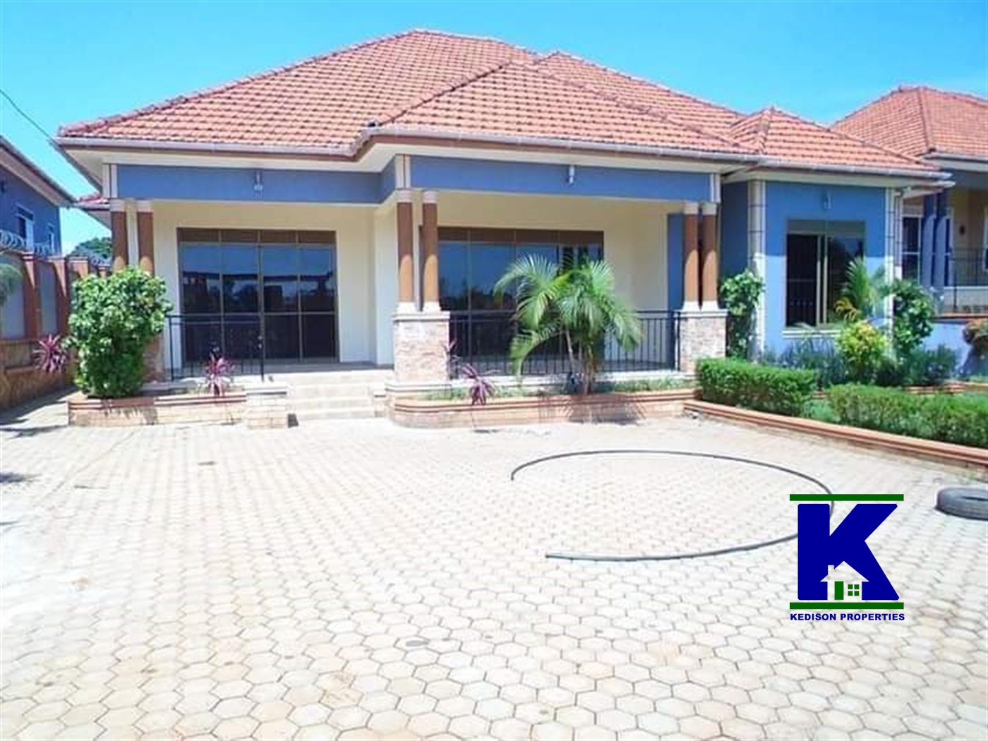 Bungalow for rent in Kira Wakiso