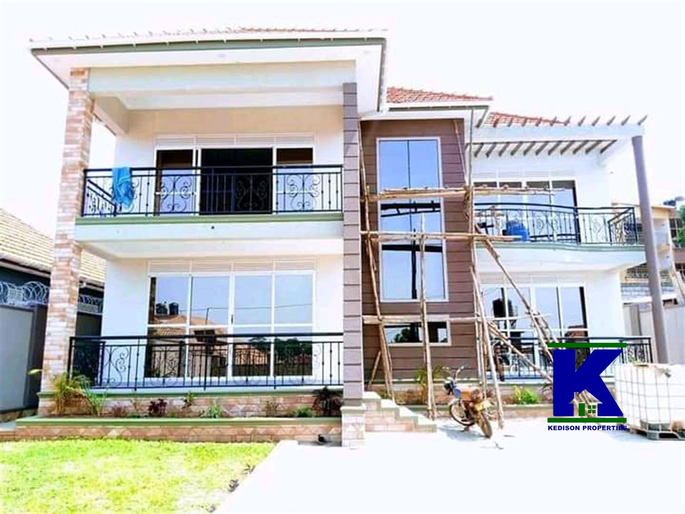 Storeyed house for sale in Kira Wakiso