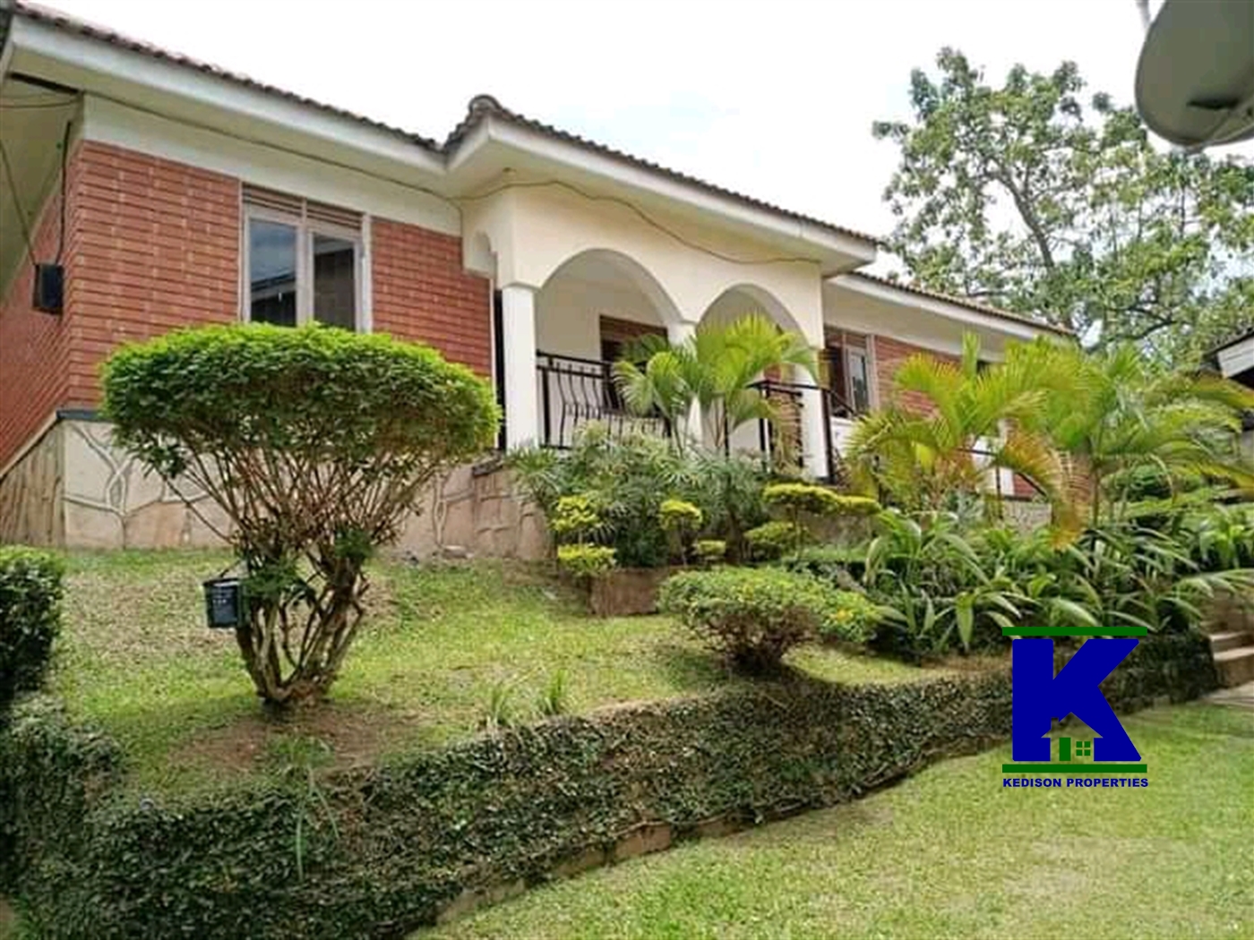 Semi Detached for rent in Naguru Kampala