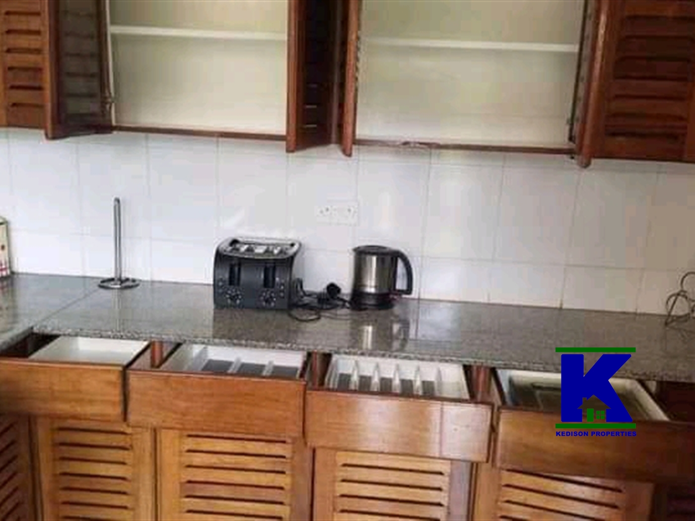 Town House for rent in Butabika Kampala