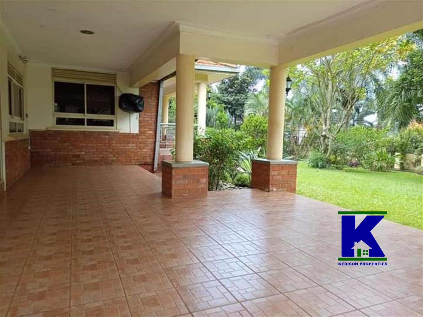 Bungalow for rent in Naguru Kampala