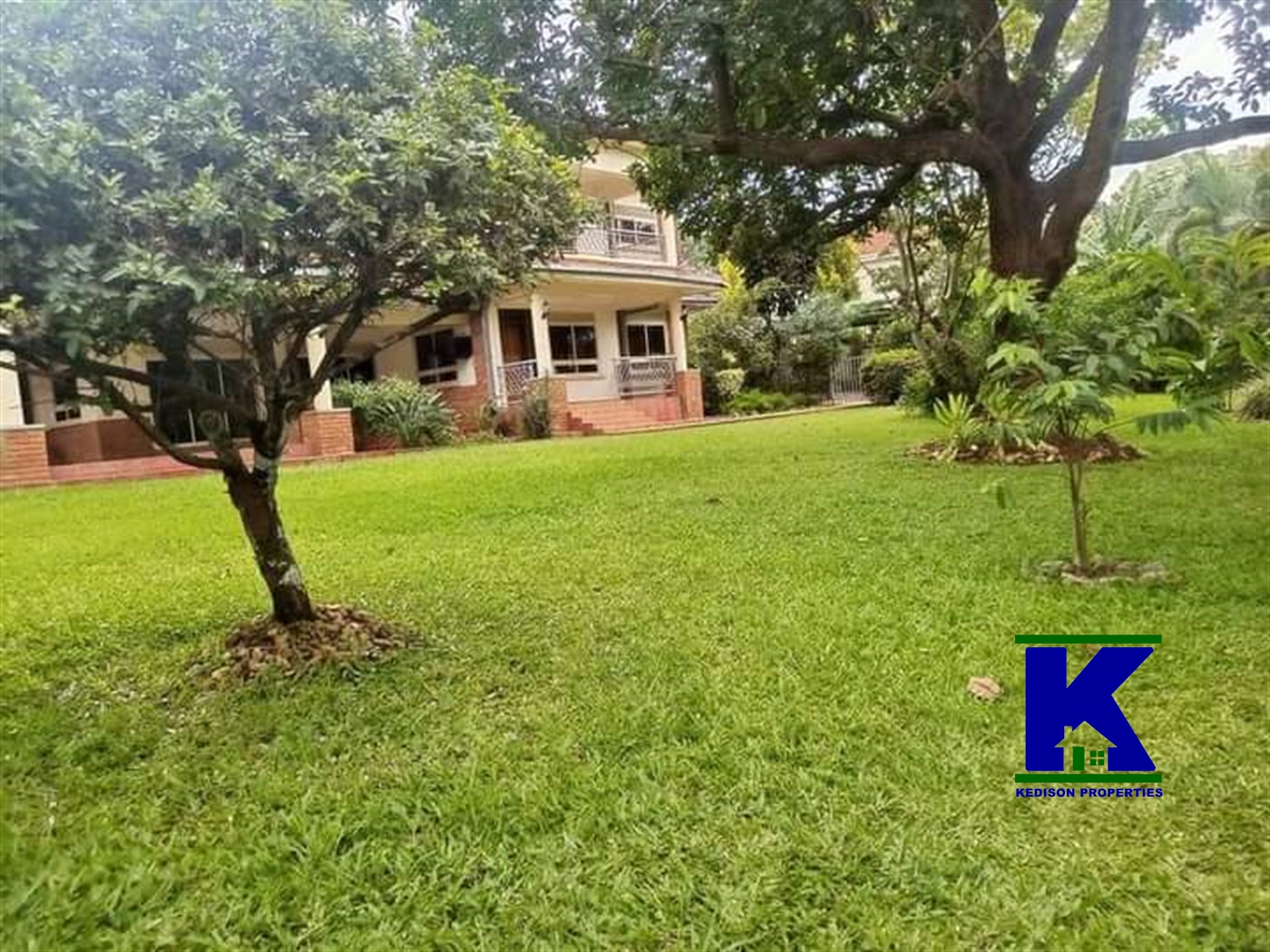 Bungalow for rent in Naguru Kampala