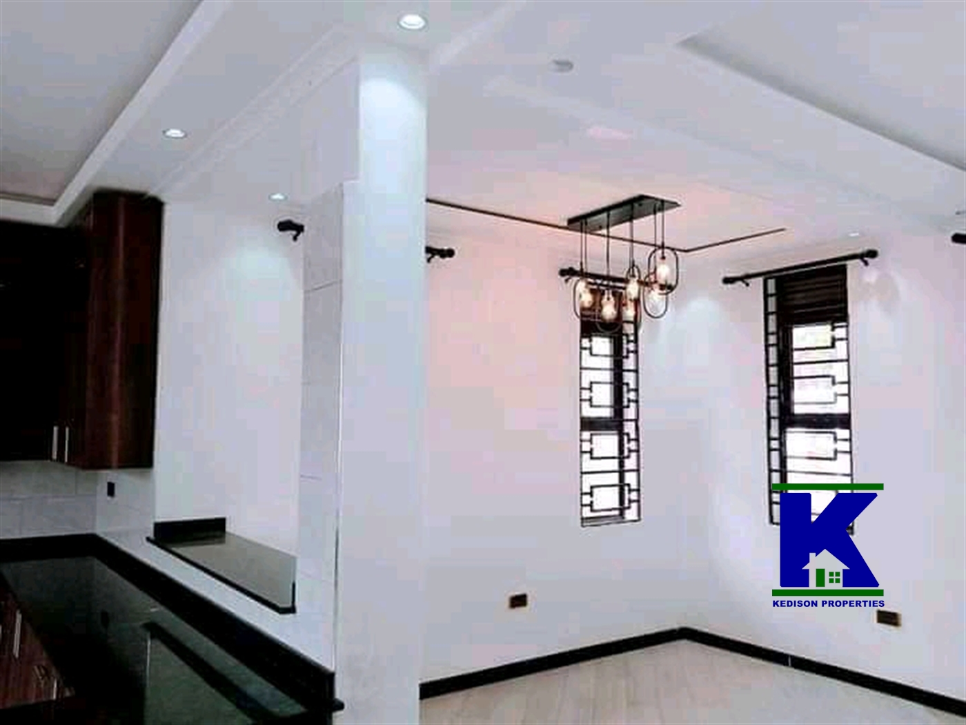 Mansion for sale in Kiwaatule Kampala