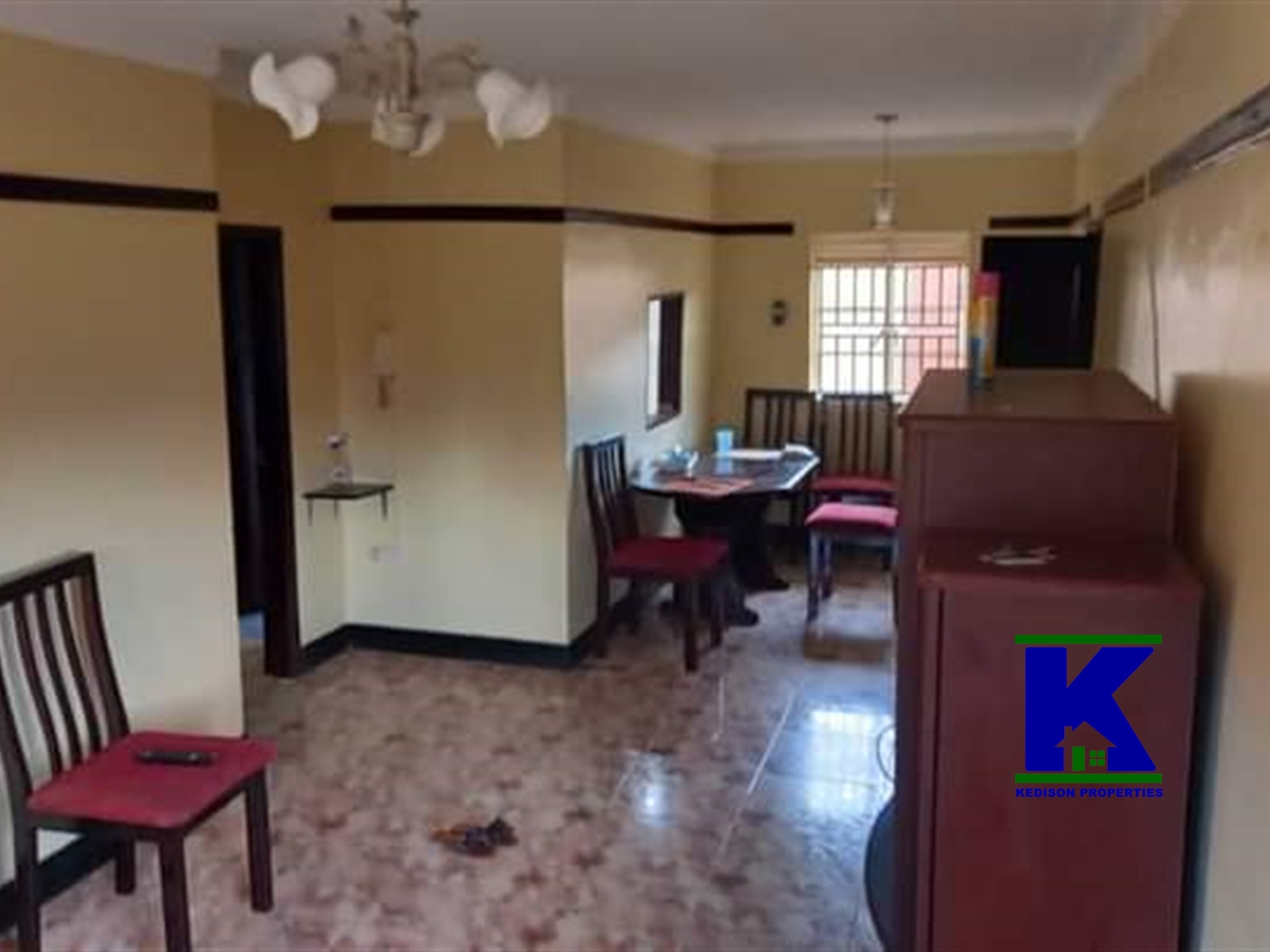 Bungalow for rent in Mutungo Kampala