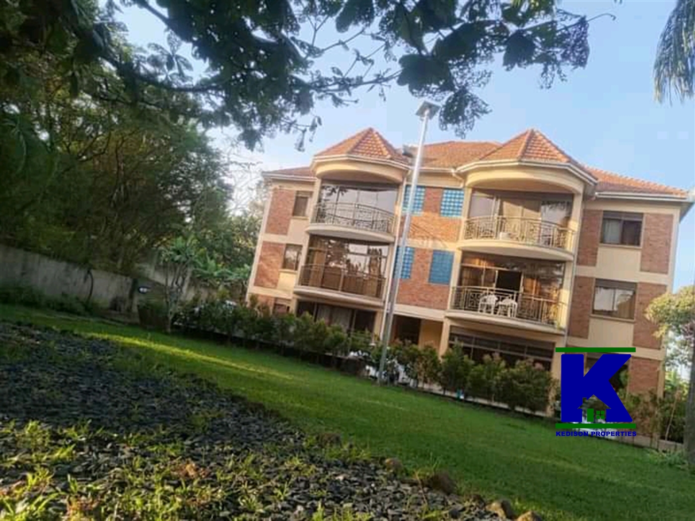 Apartment for rent in Mutungo Kampala