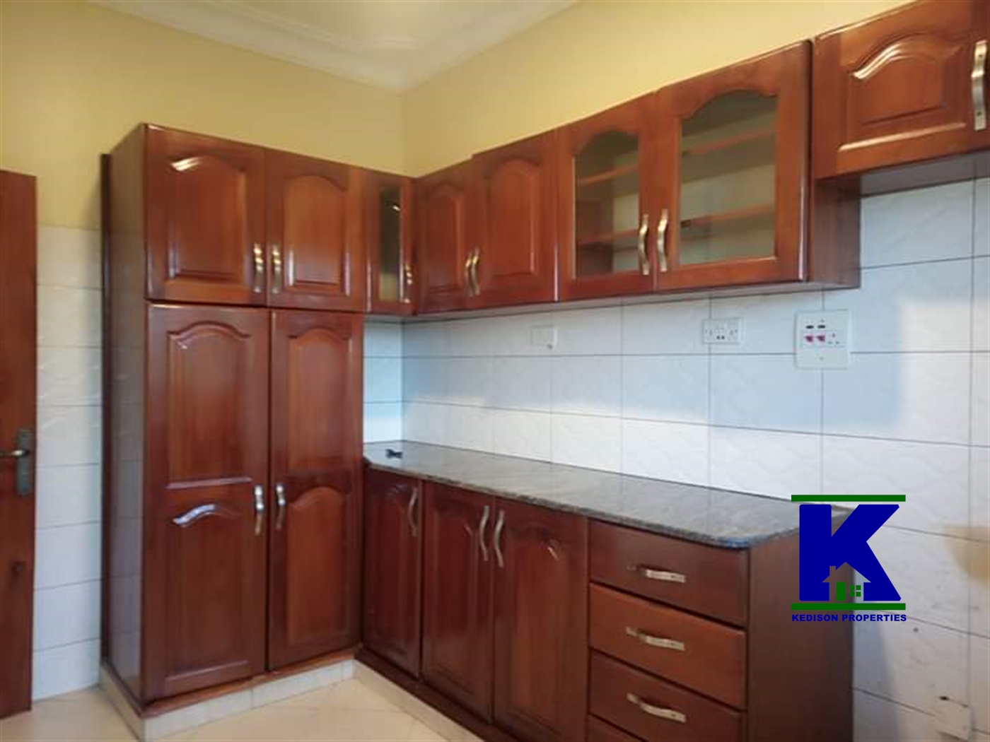 Apartment for rent in Mutungo Kampala