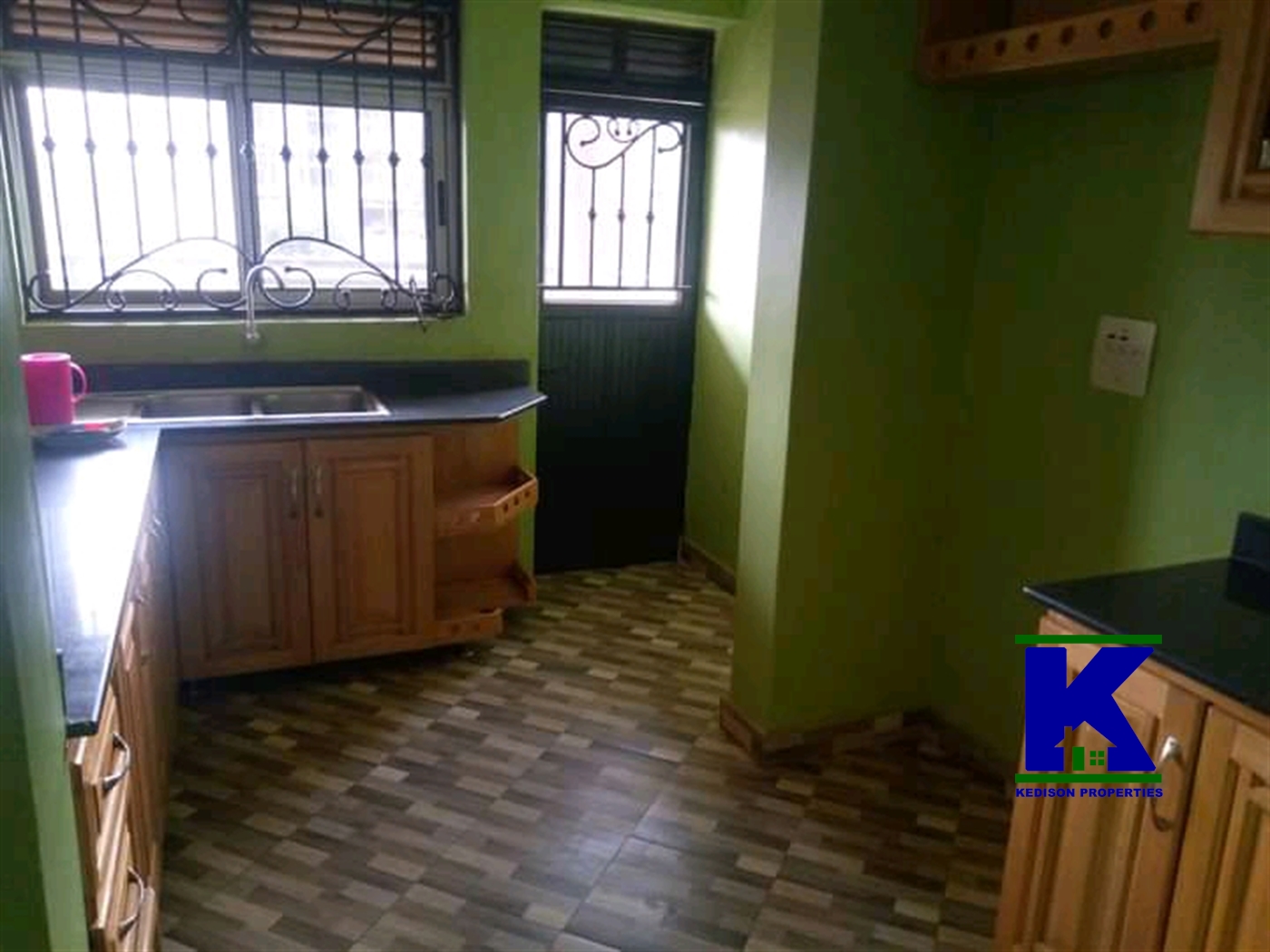 Apartment for rent in Kisaasi Kampala