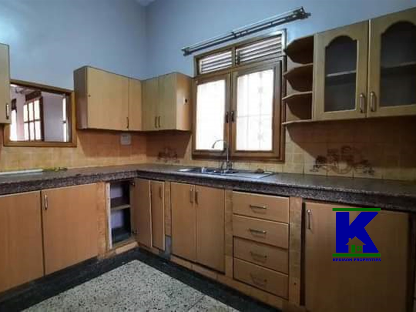 Bungalow for rent in Kisaasi Kampala