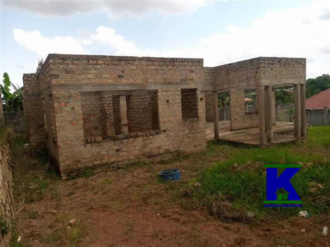 Shell House for sale in Namugongo Wakiso