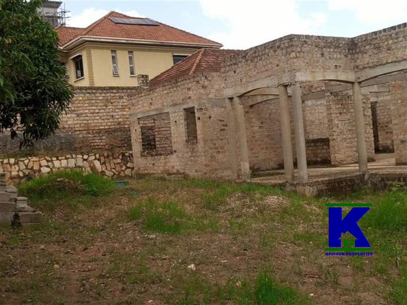 Shell House for sale in Namugongo Wakiso