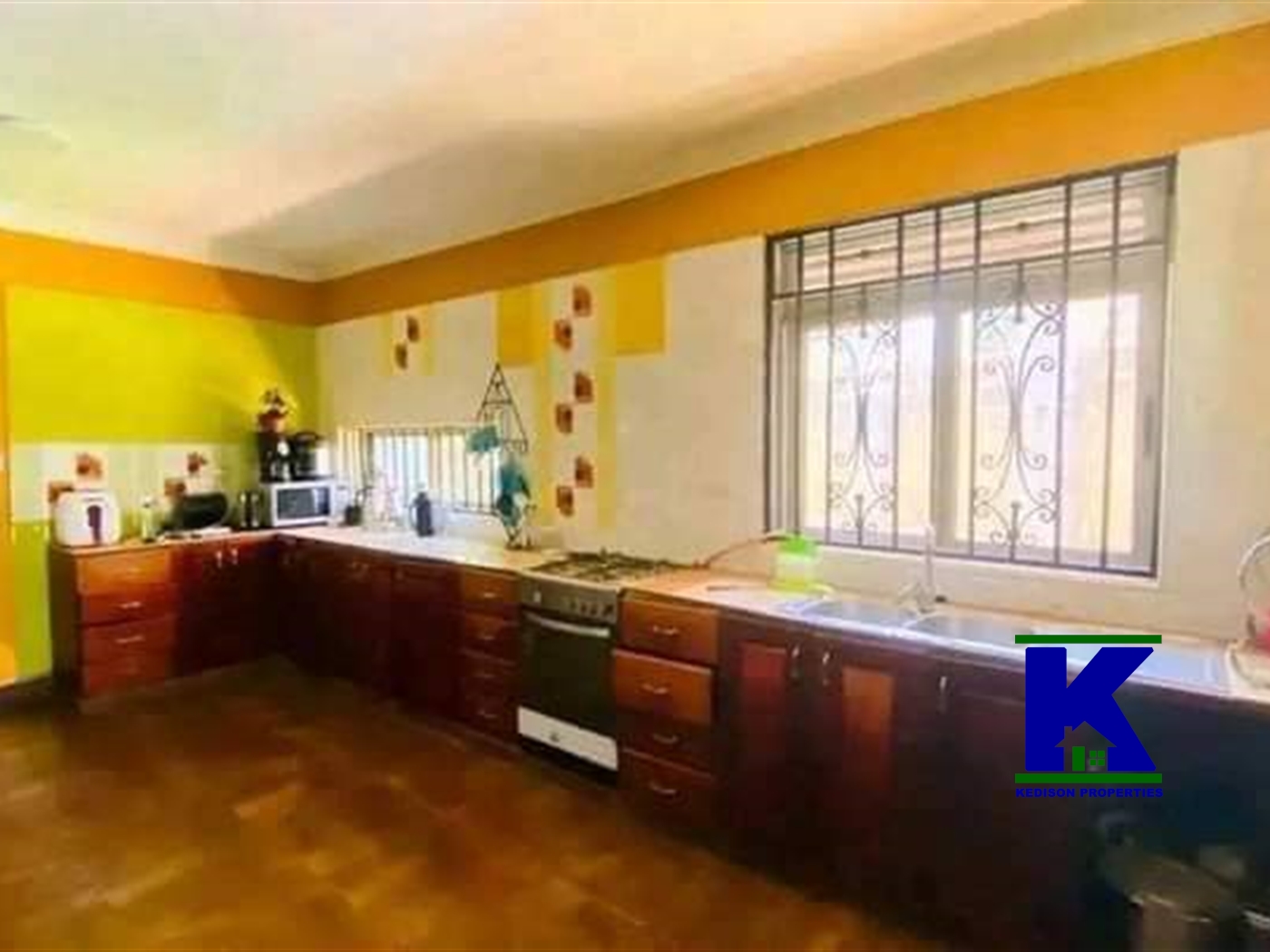 Villa for sale in Butabika Kampala