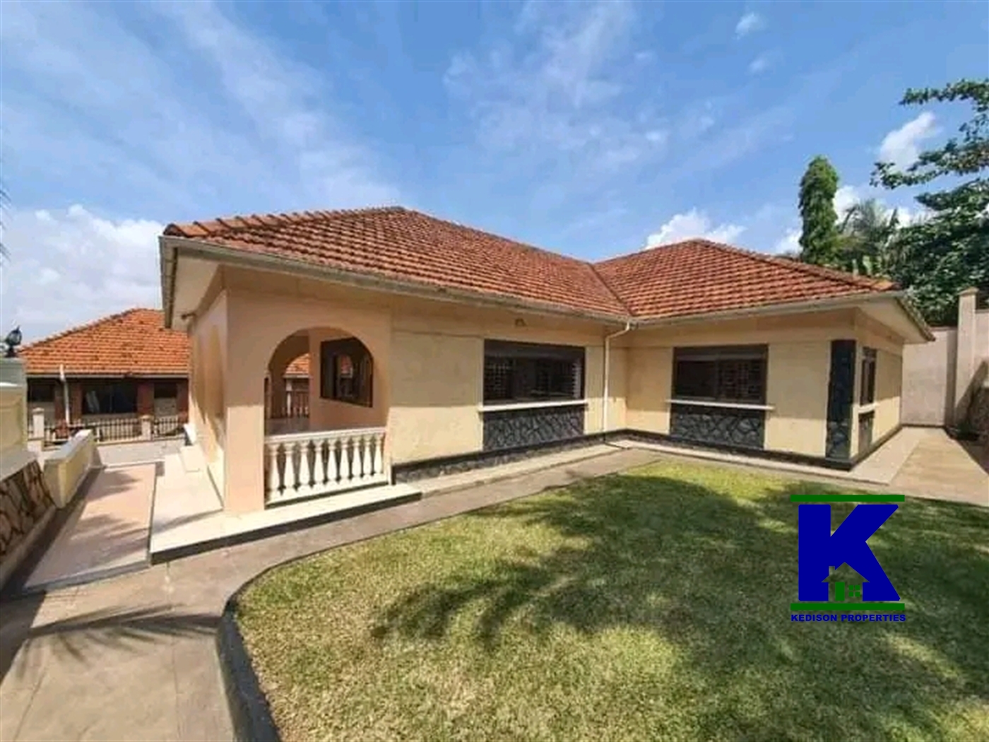 Storeyed house for sale in Mutungo Kampala