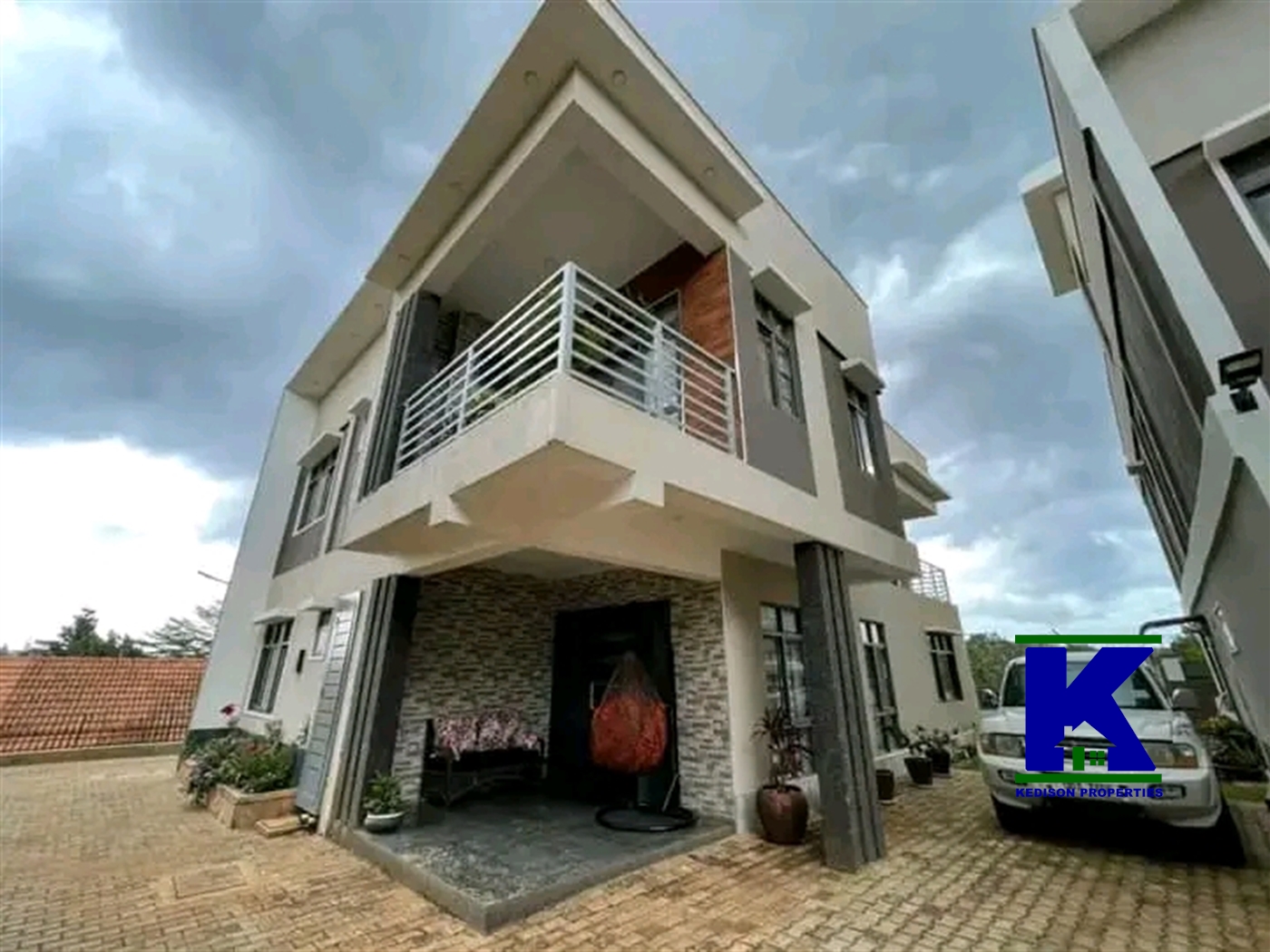 Villa for sale in Naguru Kampala