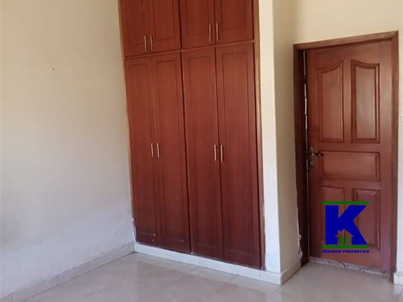 Bungalow for rent in Kirinya Wakiso