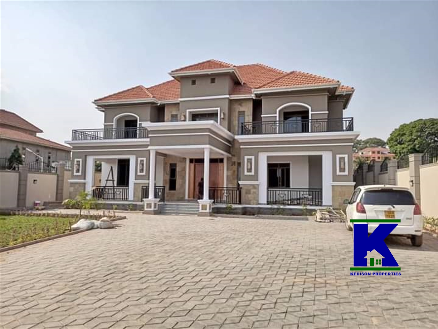 Mansion for sale in Munyonyo Kampala