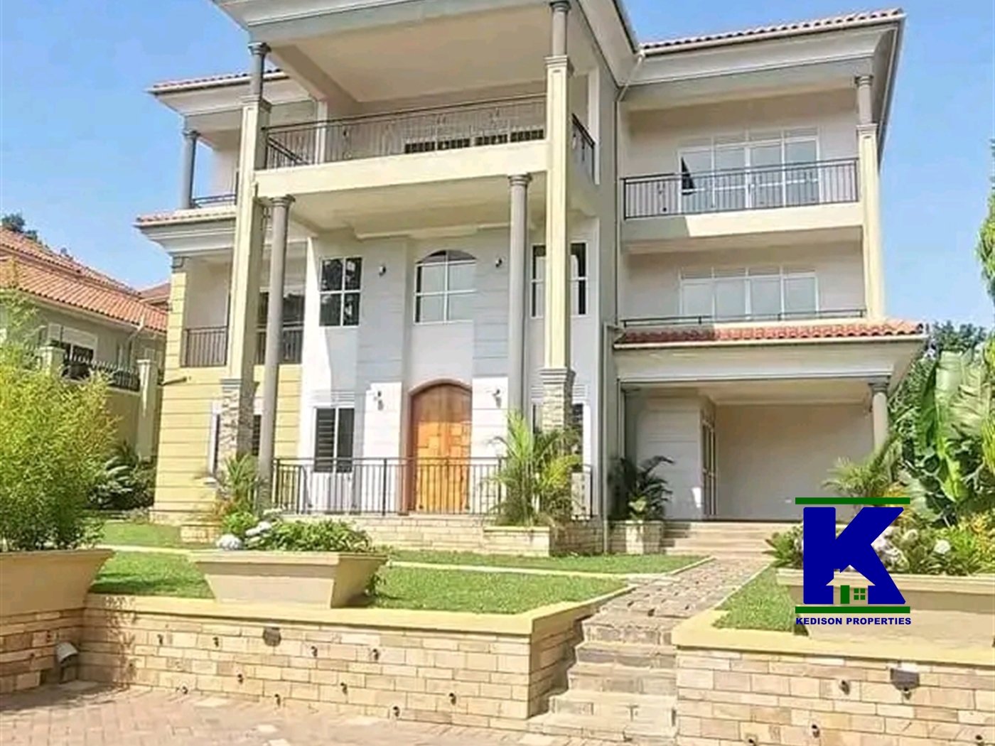 Mansion for sale in Muyenga Kampala