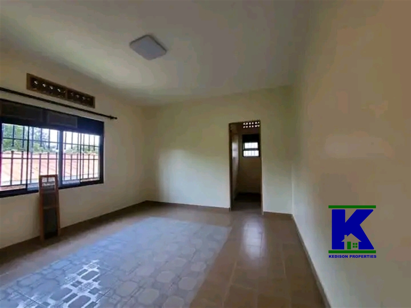 Bungalow for rent in Muyenga Kampala