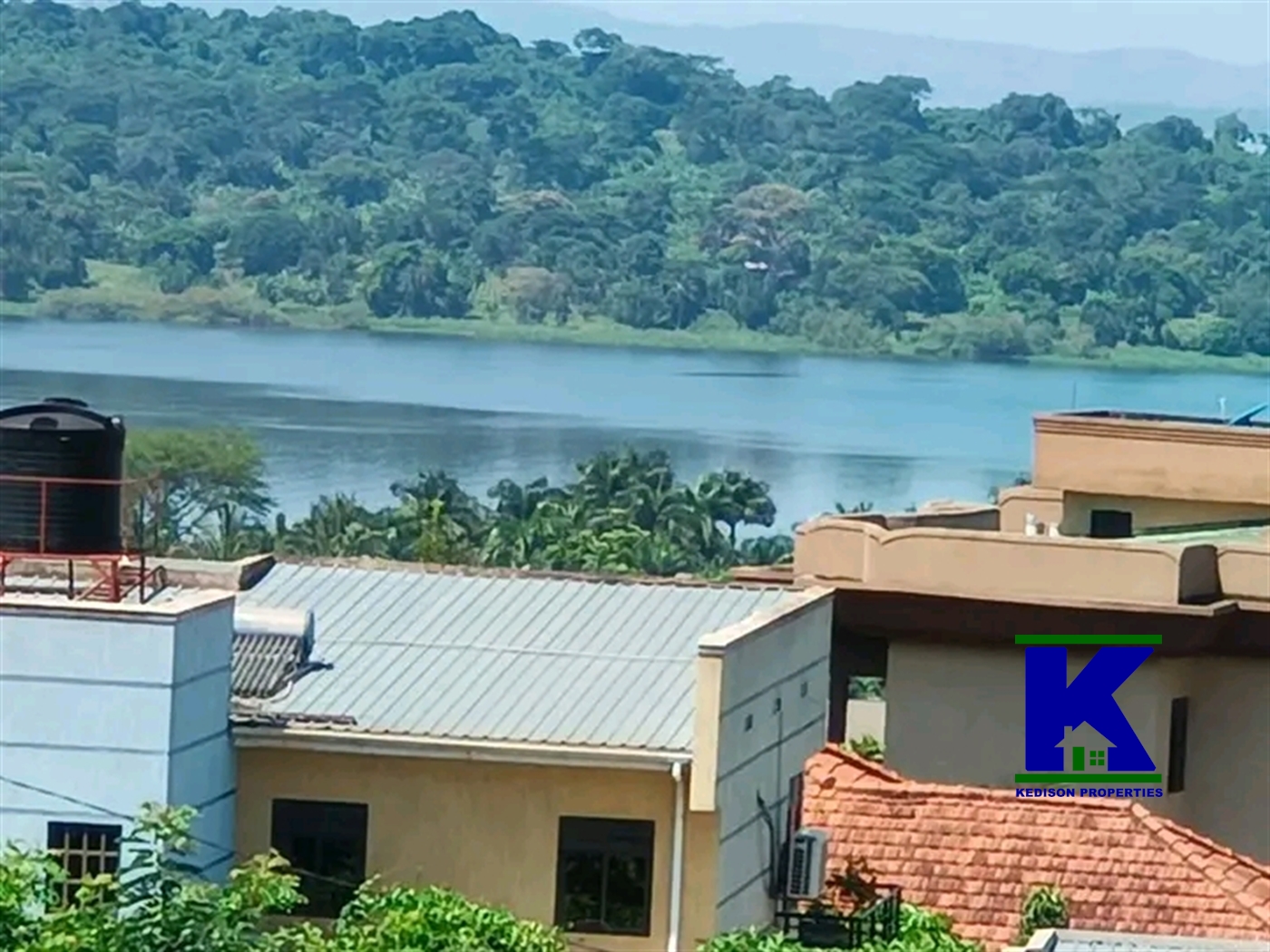 Mansion for sale in Munyonyo Kampala