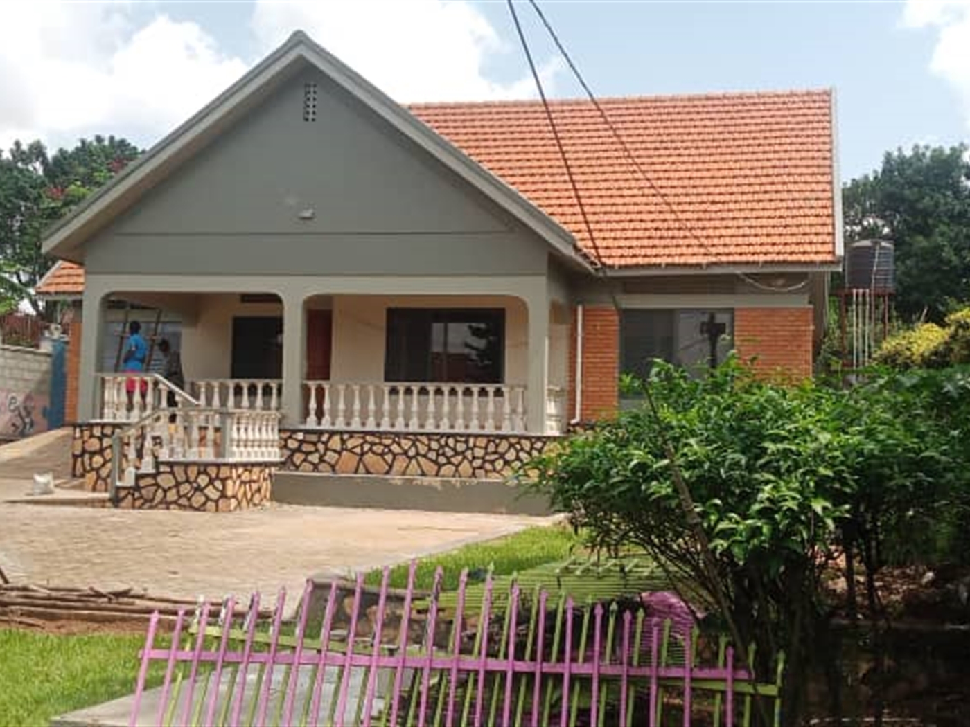 Bungalow for rent in Bukoto Kampala