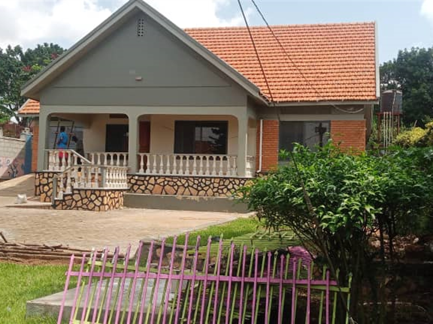 Bungalow for rent in Bukoto Kampala