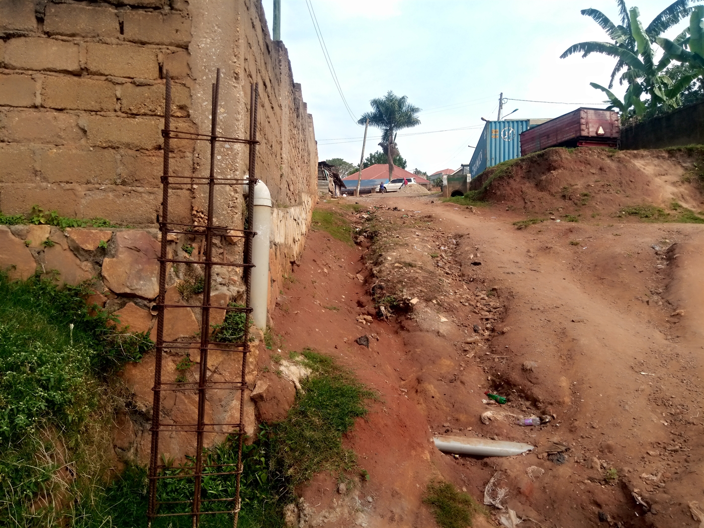 Multipurpose Land for sale in Kigoowa Kampala