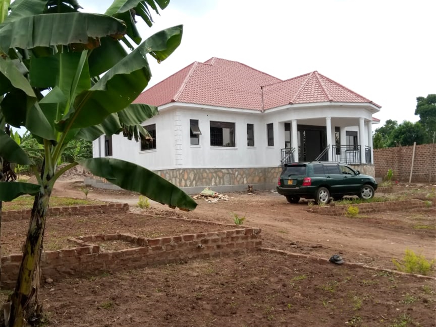 Bungalow for sale in Ssanga Wakiso