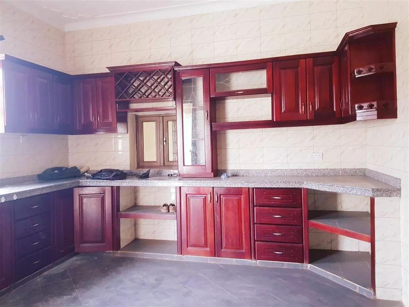 Bungalow for rent in Buziga Kampala