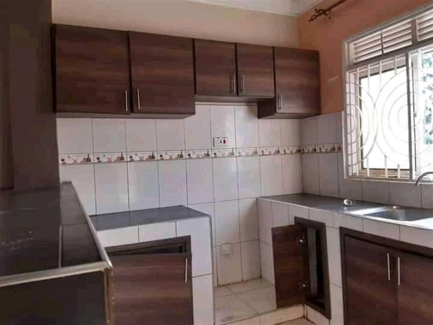 Semi Detached for rent in Namugongo Kampala