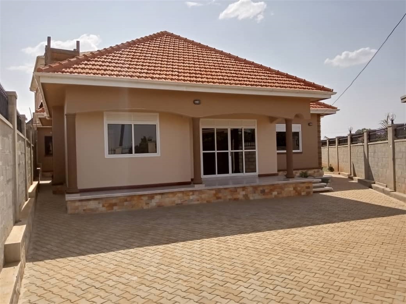 Bungalow for sale in Munyonyo Wakiso