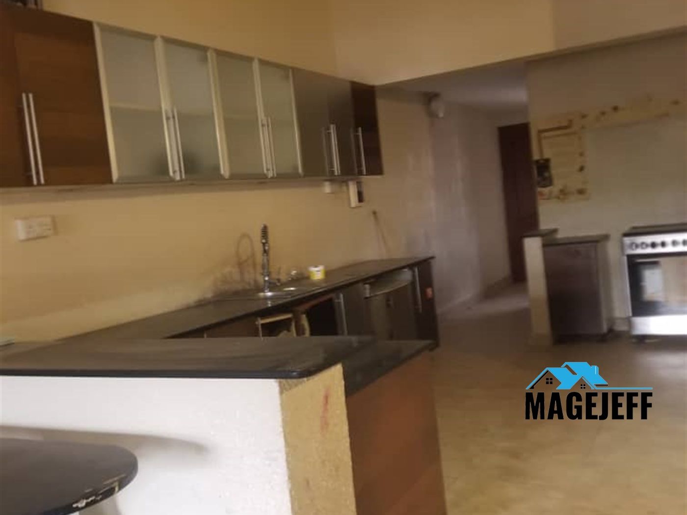 Bungalow for rent in Luzira Kampala